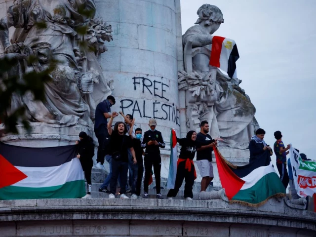 urgence palestine emergency palestine created in 2023 to protest against israel s military offensive photo reuters urgence palestine emergency palestine created in 2023 to protest against israel s military offensive photo reuters