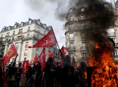 france expected to unveil new government