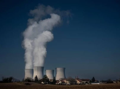 france powers down nuclear reactors over heatwave