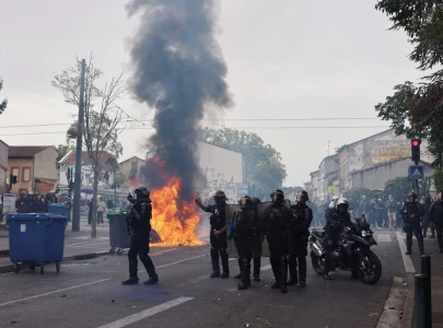 students and police clash as france struggles to quell school protests students and police clash as france struggles to quell school protests