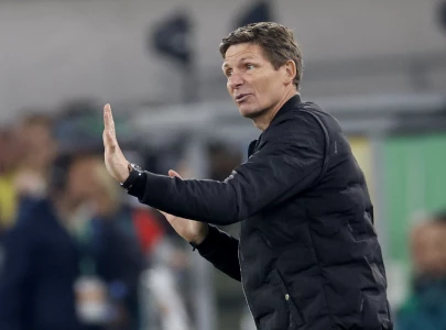 frankfurt coach glasner to leave at end of season