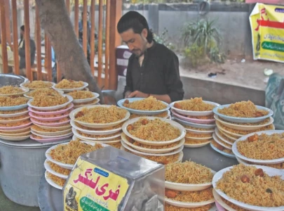 free iftar dastarkhwans serve hundreds in capital