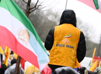 pakistan issues travel advisory as iran protests turn violent pakistan issues travel advisory as iran protests turn violent