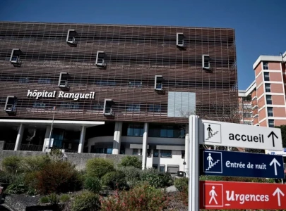 french hospital evacuated after undetonated wwi artillery shell discovered inside patient