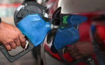 dollar slips bonds struggle as iran war spurs hawkish rate rethink