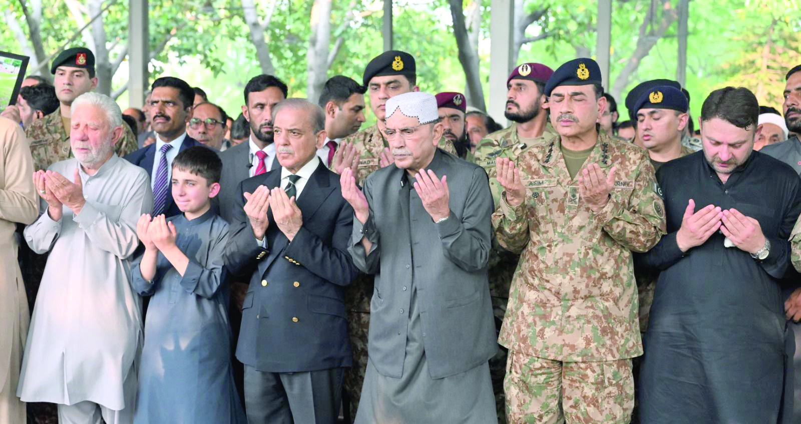 president asif zardari pm shehbaz sharif army chief gen asim munir and others pray during the funeral of 7 year old irtaza abbas turi in islamabad photo express president asif zardari pm shehbaz sharif army chief gen asim munir and others pray during the funeral of 7 year old irtaza abbas turi in islamabad photo express