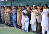 prime minister shehbaz sharif field marshal syed asim munir and others attend the funeral prayers of soldiers martyred in the crash of a pakistan army aviation mi 17 helicopter near muzaffarabad photo ispr