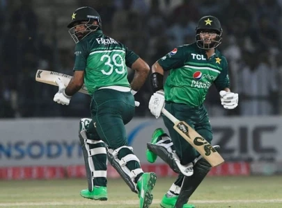 fakhar s unbeaten 180 run knock powers pakistan to seven wicket win over nz in second odi fakhar s unbeaten 180 run knock powers pakistan to seven wicket win over nz in second odi