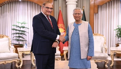 pakistan high commissioner to dhaka imran haider meets bangladesh chief advisor muhammad yunus in dhaka on december 29 2025 photo x