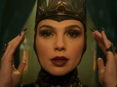 bds calls for boycott of disney s snow white starring israeli gal gadot amid growing controversy