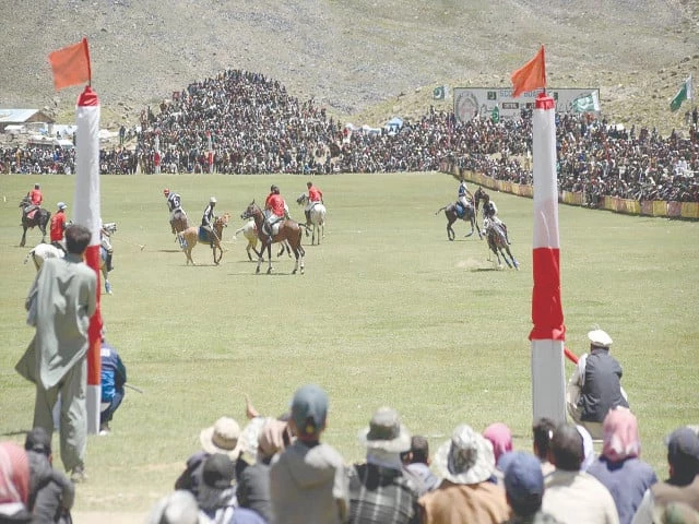 spectators soak in the thrill and tradition as gilgit and chitral face off in a freestyle polo match at the world s highest polo ground during the shandur polo festival photo app spectators soak in the thrill and tradition as gilgit and chitral face off in a freestyle polo match at the world s highest polo ground during the shandur polo festival photo app