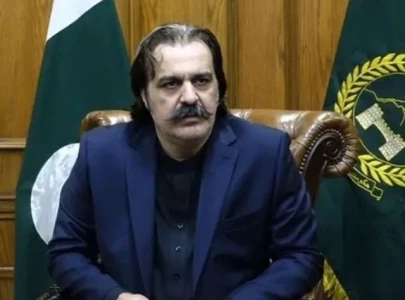 bust open heads of corrupt officers gandapur advises people