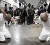 us flies alleged gang members to el salvador despite court block