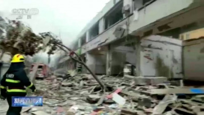 gas blast in china kills 12