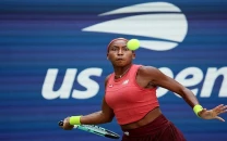 gauff leads us past greece into semis