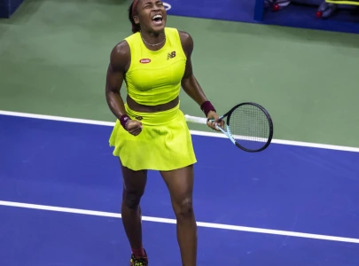 gauff brushes off protests and muchova