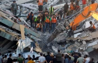 people gather as civil defence workers attempt to rescue those trapped beneath the rubble of a residential building that had been damaged in an earlier israeli strike during the war and collapsed on wednesday in gaza city september 16 2026 photo reuters
