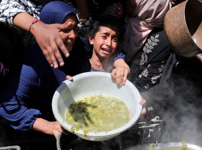 un chief warns gaza crisis still dire despite famine being averted
