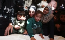 new wave of israeli strikes kill 4 palestinians in gaza