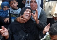 mourners react during the funeral of palestinian child adel al najjar who was killed today in an israeli strike according to medics at nasser hospital in khan younis in the southern gaza strip april 28 2026 reuters ramadan abed purchase licensing rights