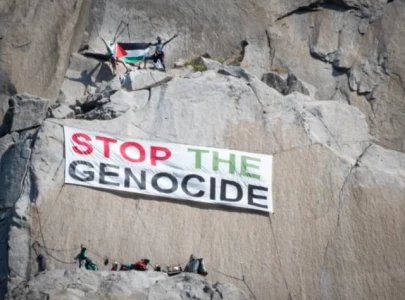 pro palestinian mountain climbers put up stop the genocide banner in california s yosemite valley pro palestinian mountain climbers put up stop the genocide banner in california s yosemite valley