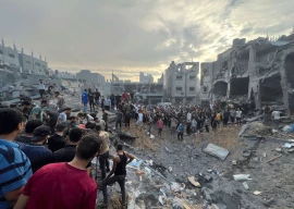 israeli strikes kill at least 16 in gaza amid ongoing aid blockade israeli strikes kill at least 16 in gaza amid ongoing aid blockade