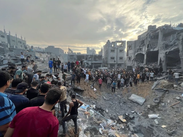 the civil defence agency also reported that an israeli strike on the al agha family home killed five people in an area of khan yunis in the south photo afp the civil defence agency also reported that an israeli strike on the al agha family home killed five people in an area of khan yunis in the south photo afp