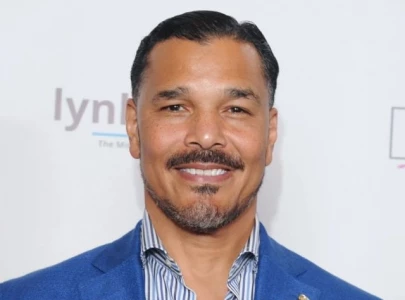 geno segers apologises after losing hadestown role over resurfaced comments geno segers apologises after losing hadestown role over resurfaced comments