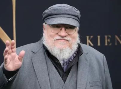 george rr martin confirms development of seven new game of thrones spin offs