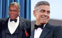 george clooney recalls james earl jones pausing fences over audience disruption george clooney recalls james earl jones pausing fences over audience disruption