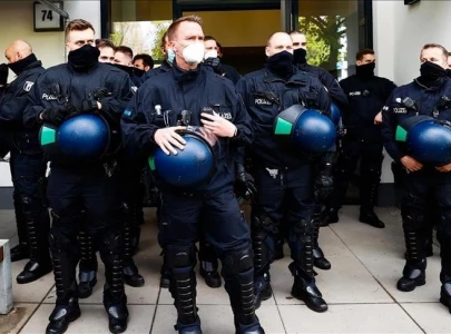 german police forcefully removed muslim boy from his family german police forcefully removed muslim boy from his family