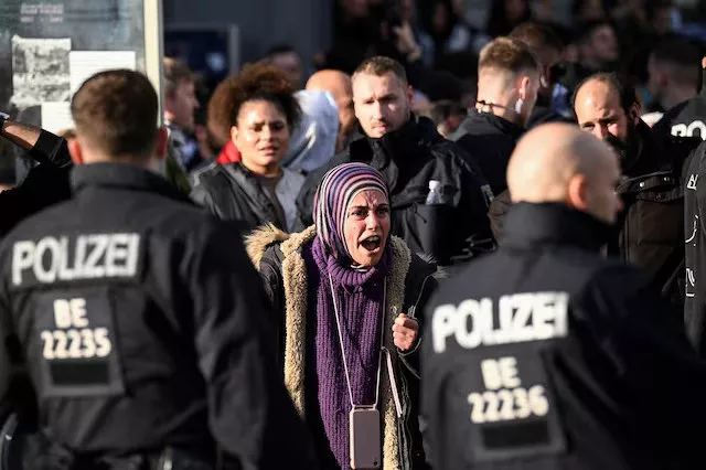 germany to open first center to report crimes against muslims germany to open first center to report crimes against muslims