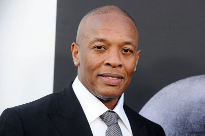 dr dre doing great in hospital post reported aneurysm dr dre doing great in hospital post reported aneurysm