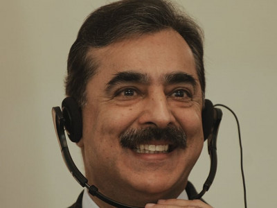 fake degrees pm amongst lawmakers yet to submit degrees