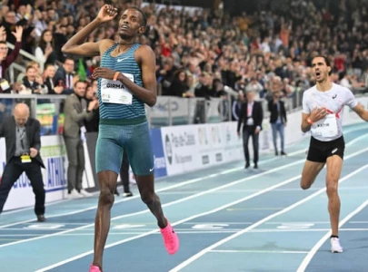 girma breaks 25 year old 3 000m world indoor record girma breaks 25 year old 3 000m world indoor record