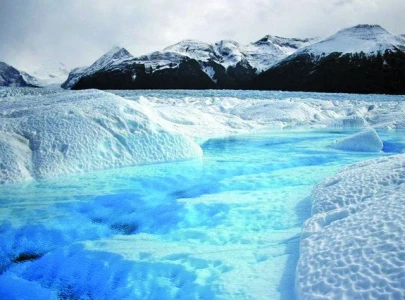 g b lake threatens catastrophic floods