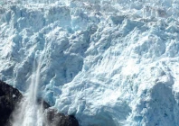 rate of glacier area loss increases to 4 9
