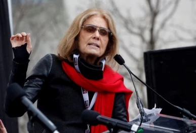 gloria steinem speaks at the women s march in washington us january 21 2017 reuters