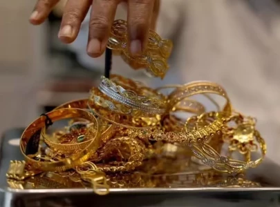 rs12 5m in gold stolen in karachi robbery