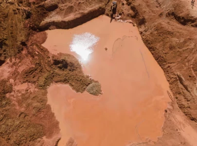 at least 48 dead in mali goldmine collapse