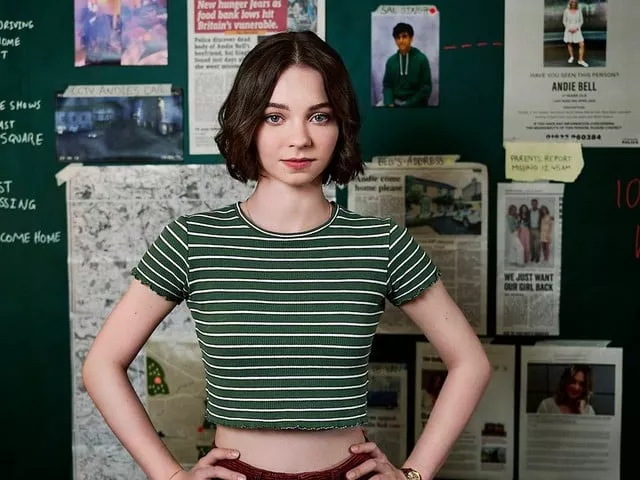 netflix unveils new trailer for a good girl s guide to murder starring emma myers