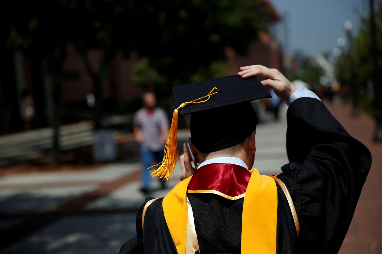 in a first university holds online convocation