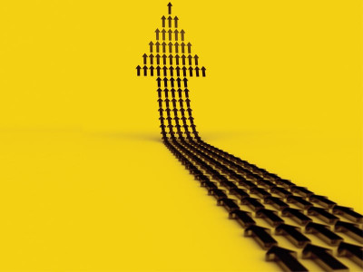 economic council growth framework targeting 7 rise in economy approved