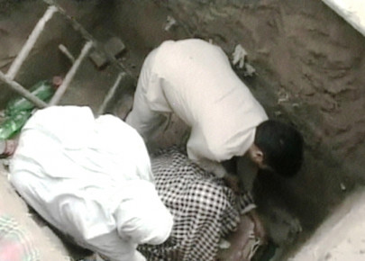 superstition woman buries herself for seven days