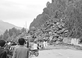 heavy rain landslides block kaghan highway heavy rain landslides block kaghan highway