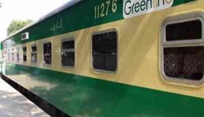 passengers protest over missing coach