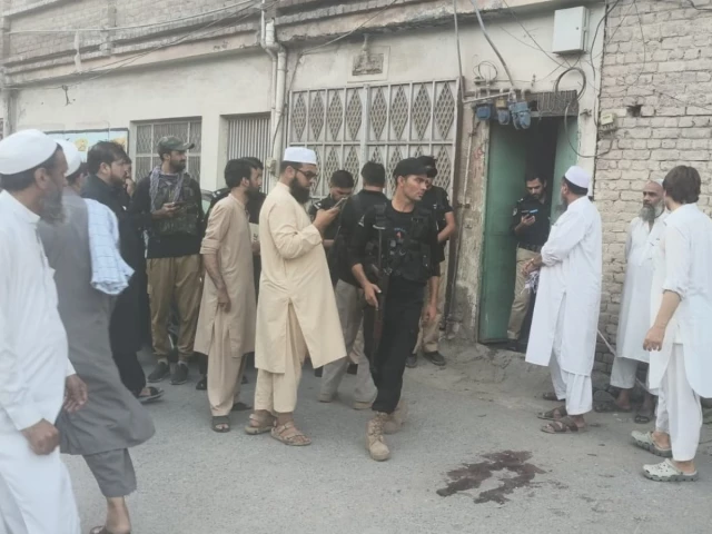 Girl killed, two children injured in suspected grenade blast in Peshawar