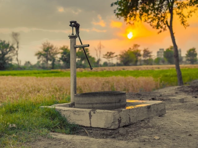 groundwater levels in pakistan especially punjab are declining rapidly due to excessive tube well use photo pexels groundwater levels in pakistan especially punjab are declining rapidly due to excessive tube well use photo pexels