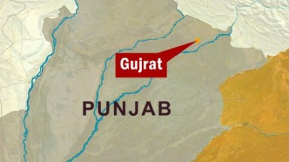 man stoned to death in gujrat