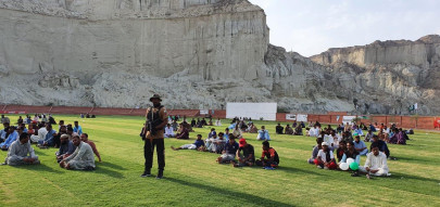 china contributes to upgrading socio economic life in gwadar